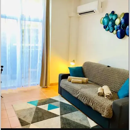 Apartment Studio Equipe A 30m De La Plage De Miomo,5mn De Bastia,cap-corse *
